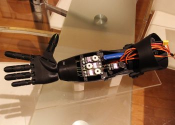 Máy in 3d phù hợp với sinh viên và học sinh