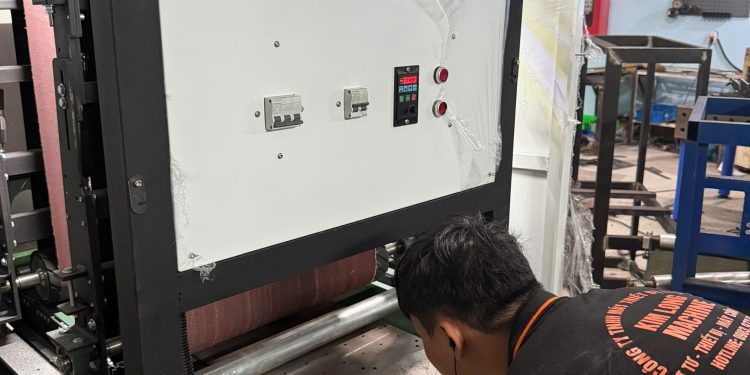 Kinh nghiệm sử dụng máy mài nhám thùng cho kim loại